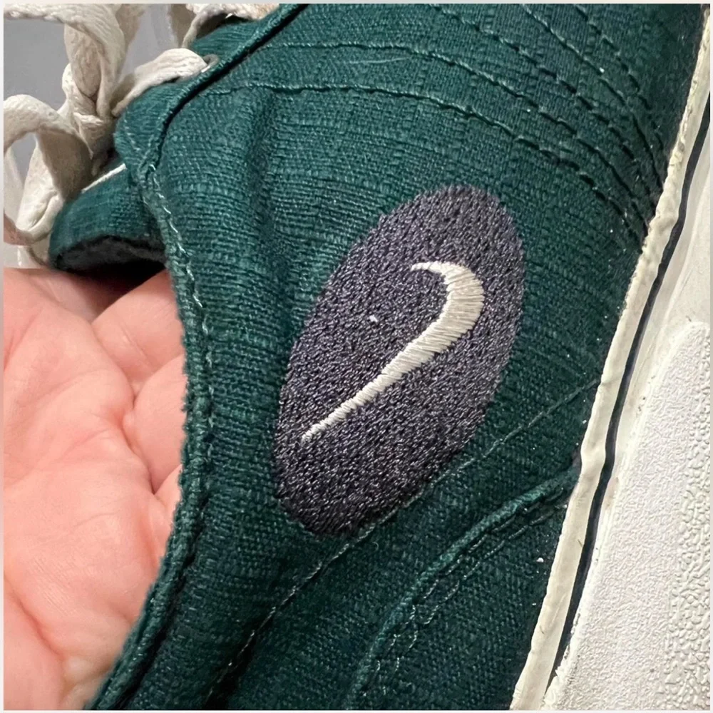 1996 Nike GTS Dark Green Canvas Sneakers with White Laces